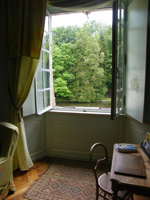 Chateau Des Martinanches Bed & Breakfast